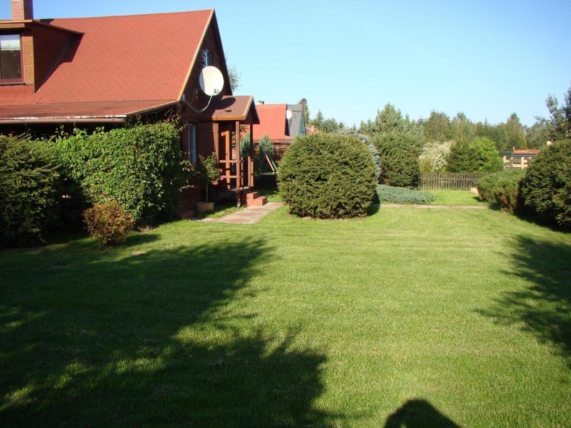 Holzhuette Mit Weitlaeufigem Garten Am Wald Villa Kopalino Eksteriør bilde